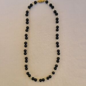 Vintage 15" Clear Iridescent & Black Faceted Small Bead Necklace